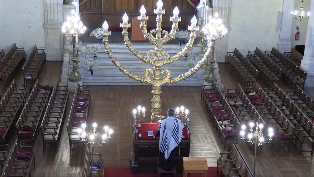 prière juive du rite portugais par le rabbin de Bordeaux,